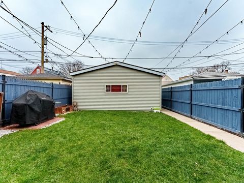 Tiny photo for 2030 N Leclaire Avenue, Chicago, IL 60639 (MLS # 12530894)