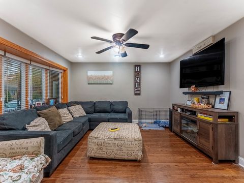 Tiny photo for 2030 N Leclaire Avenue, Chicago, IL 60639 (MLS # 12530894)