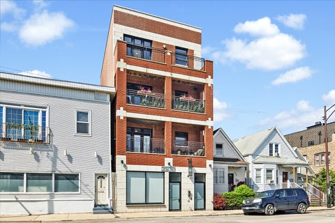 Photo of 2930 N Elston Avenue #3, Chicago, IL 60618 (MLS # 12719629)