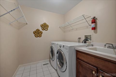 Tiny photo for 473 Bond Drive, Batavia, IL 60510 (MLS # 12485675)