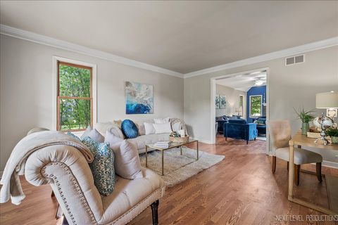 Tiny photo for 473 Bond Drive, Batavia, IL 60510 (MLS # 12485675)