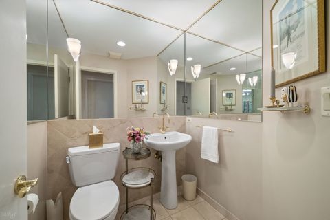 Tiny photo for 1618 McCraren Road, Highland Park, IL 60035 (MLS # 12660915)