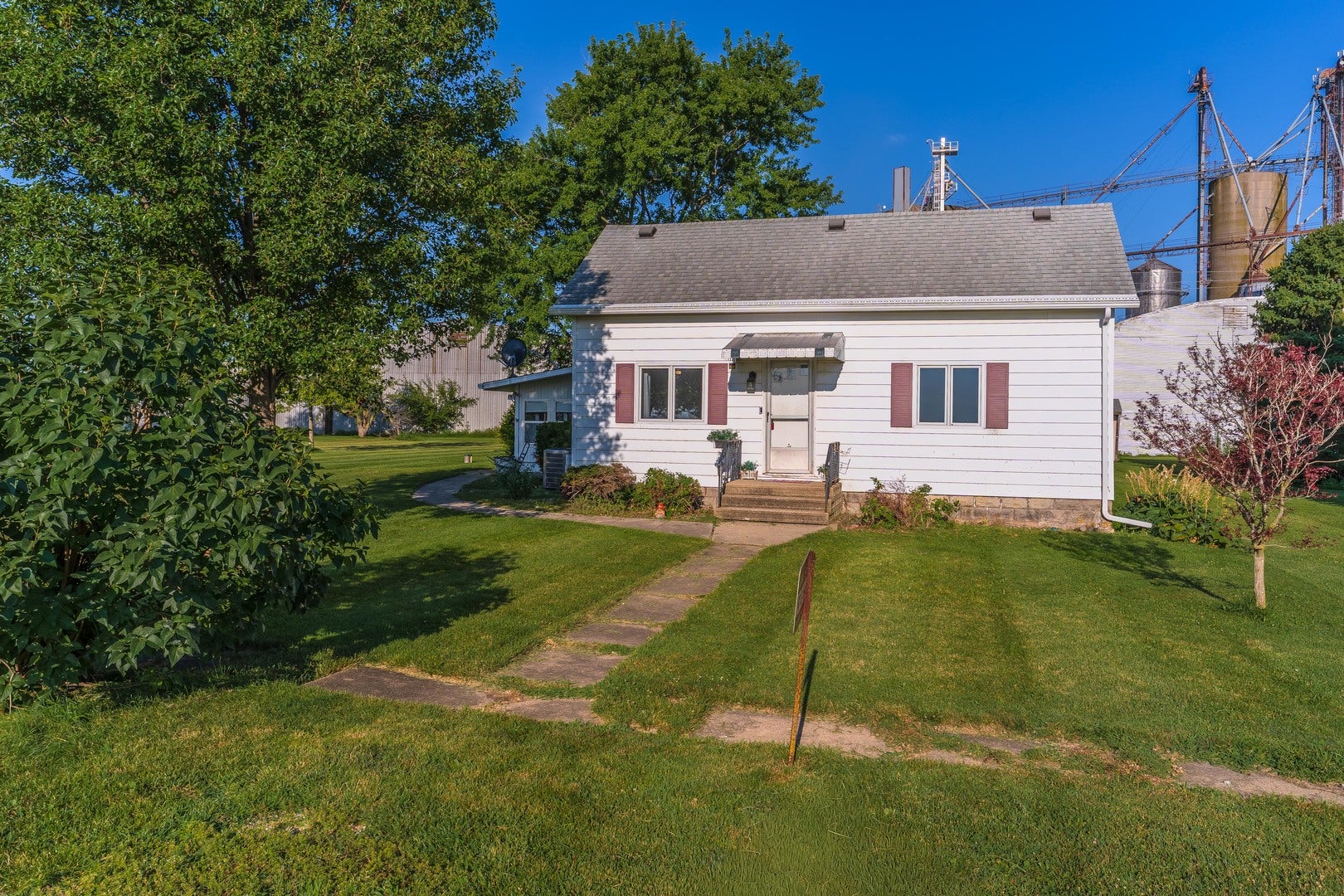 13223 N 2760 Road