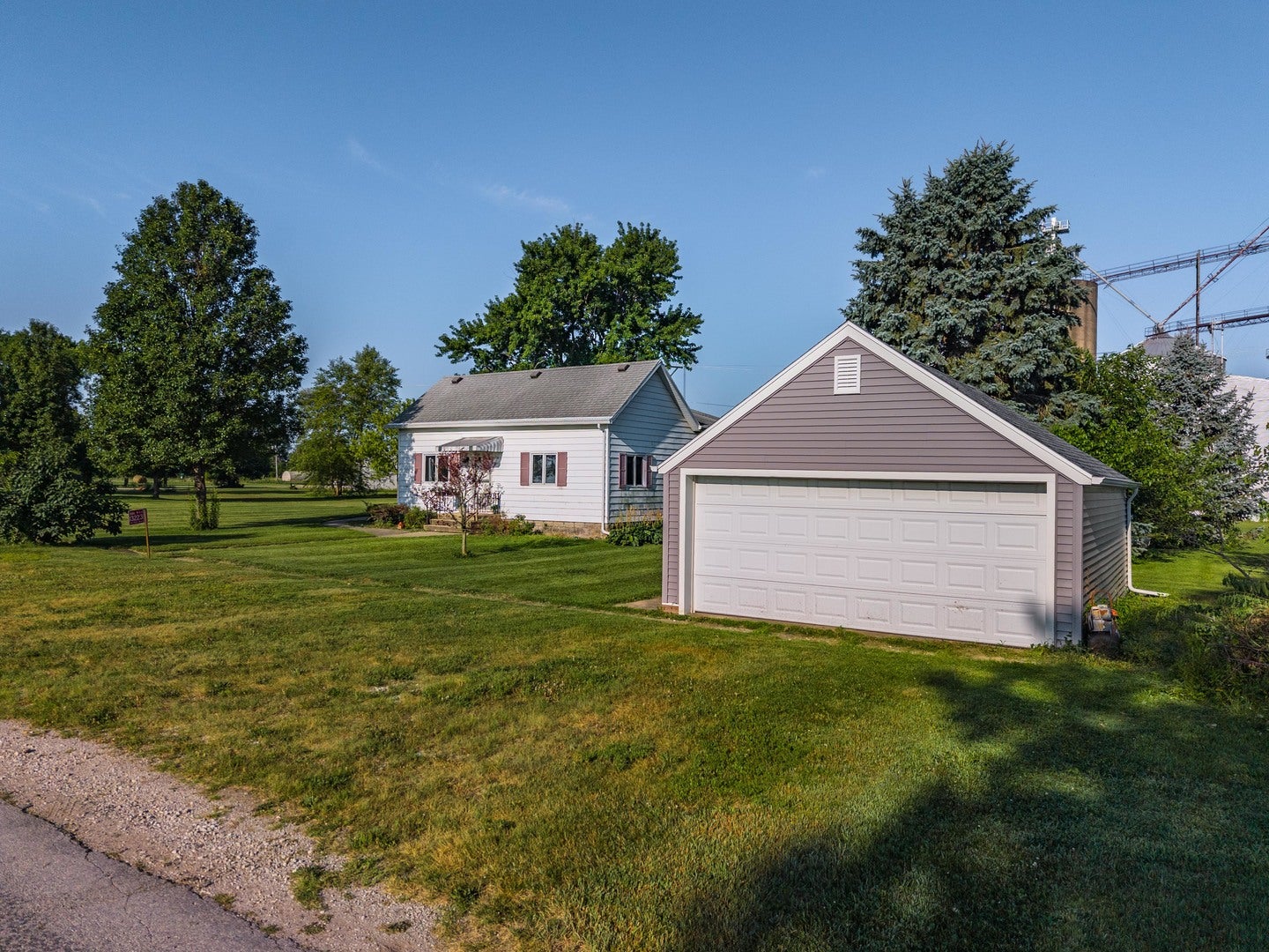 13223 N 2760 Road