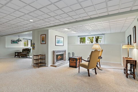 Tiny photo for 3 Sunvalley Court, Lake In The Hills, IL 60156 (MLS # 12659996)