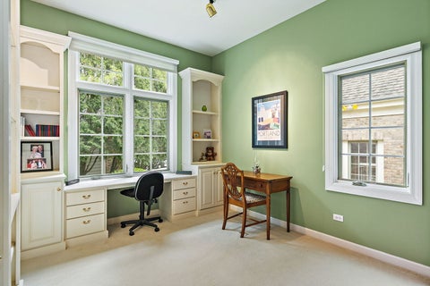 Tiny photo for 3 Sunvalley Court, Lake In The Hills, IL 60156 (MLS # 12659996)