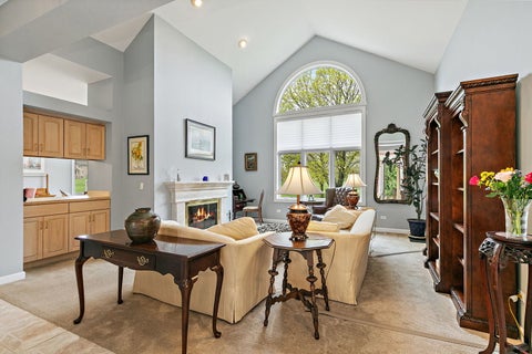 Tiny photo for 3 Sunvalley Court, Lake In The Hills, IL 60156 (MLS # 12659996)