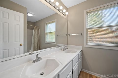 Tiny photo for 2465 Barn Owl Lane, Elgin, IL 60124 (MLS # 12505580)