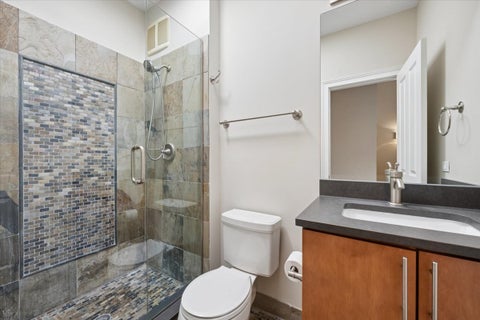 Tiny photo for 3006 W Newport Avenue, Chicago, IL 60618 (MLS # 12688223)