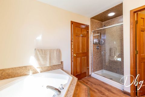 Tiny photo for 252 Carters Grove Court, Grayslake, IL 60030 (MLS # 12492159)