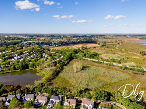 Tiny photo for 252 Carters Grove Court, Grayslake, IL 60030 (MLS # 12492159)