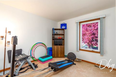 Tiny photo for 252 Carters Grove Court, Grayslake, IL 60030 (MLS # 12492159)