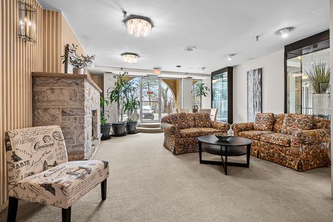 Tiny photo for 6400 N Cicero Avenue #611, Lincolnwood, IL 60712 (MLS # 12604630)