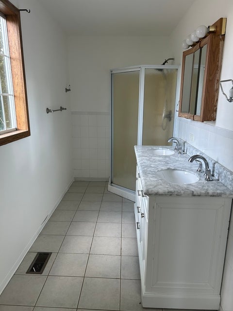 Tiny photo for 10724 S Pulaski Road, Oak Lawn, IL 60453 (MLS # 12724456)