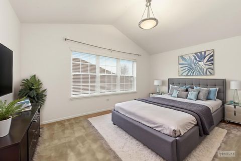 Tiny photo for 816 Colchester Drive, Oswego, IL 60543 (MLS # 12582624)