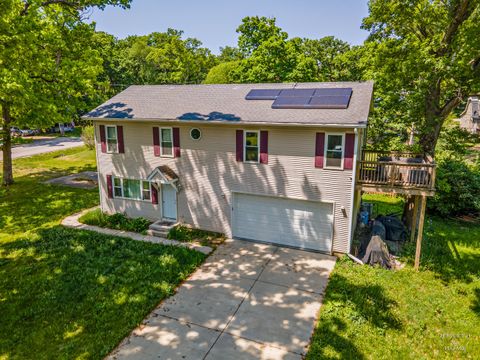Photo of 3109 Park Drive, Wonder Lake, IL 60097 (MLS # 12650039)