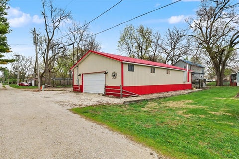 Tiny photo for 225 E Pine Street, Paxton, IL 60957 (MLS # 12575265)