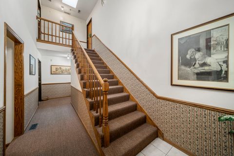 Tiny photo for 910 Thornwood Drive #910, St. Charles, IL 60174 (MLS # 12575346)