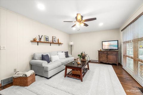 Tiny photo for 110 N Lew Street, Plano, IL 60545 (MLS # 12591135)