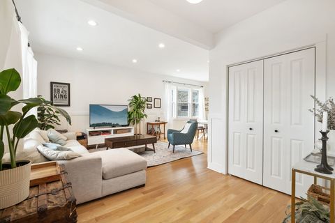 Tiny photo for 4530 N Kenneth Avenue, Chicago, IL 60630 (MLS # 12576662)