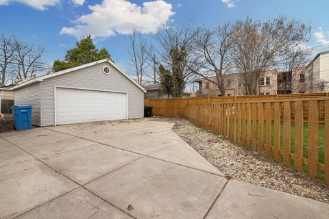 Tiny photo for 4530 N Kenneth Avenue, Chicago, IL 60630 (MLS # 12576662)