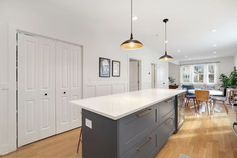 Tiny photo for 4530 N Kenneth Avenue, Chicago, IL 60630 (MLS # 12576662)