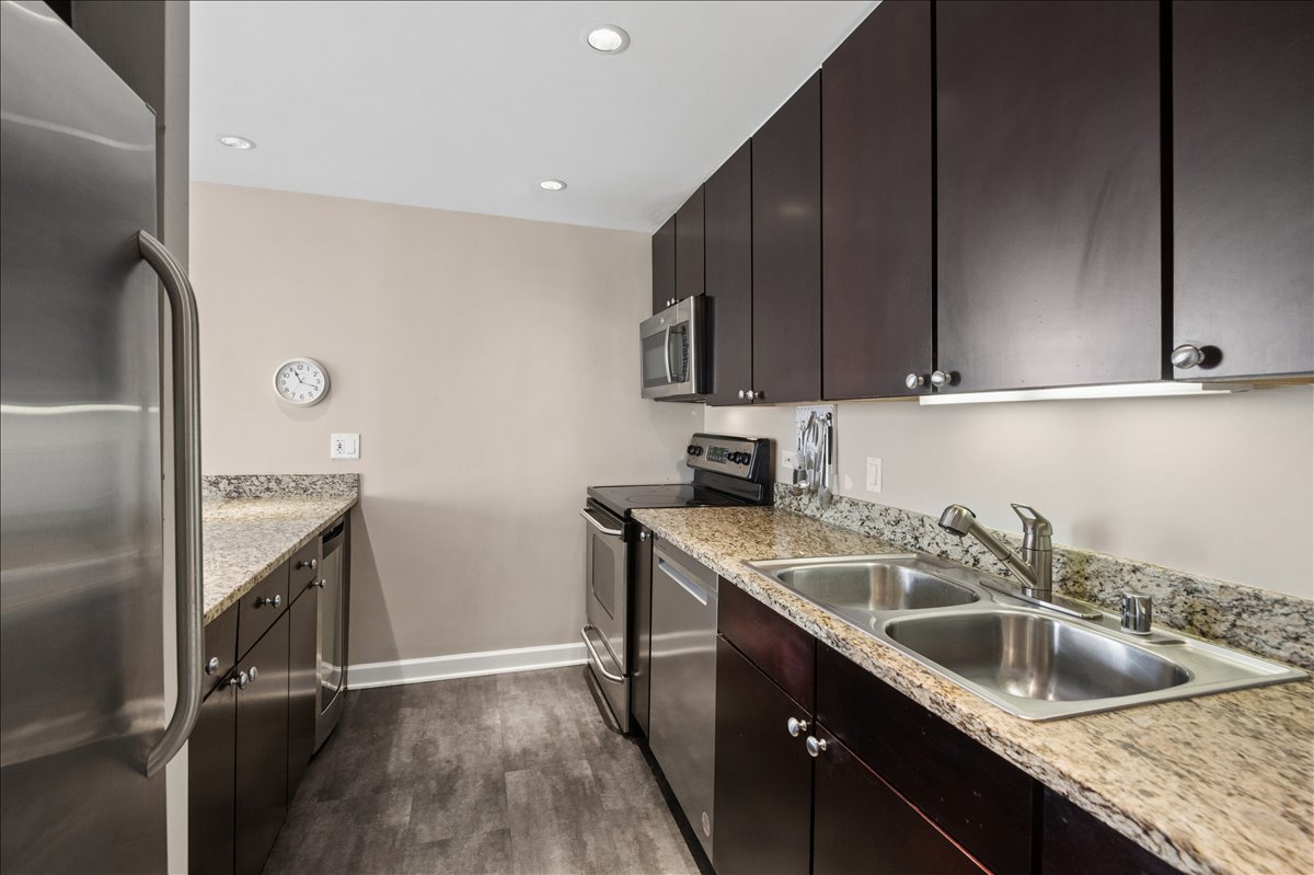 30 E Huron Street 3802