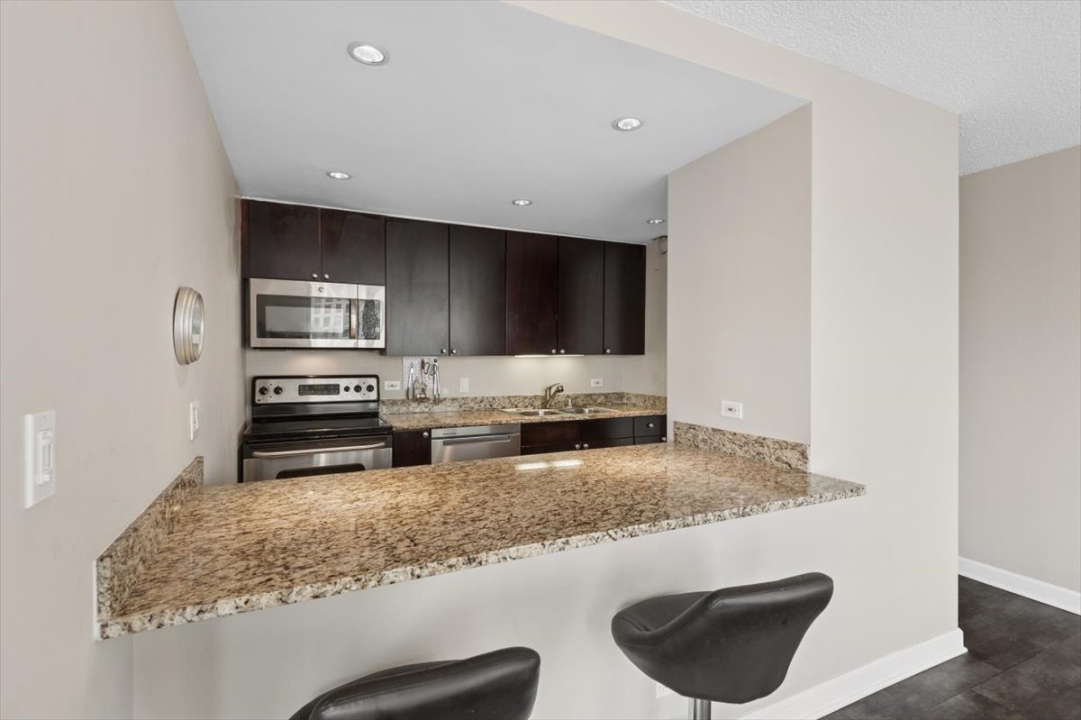 30 E Huron Street 3802