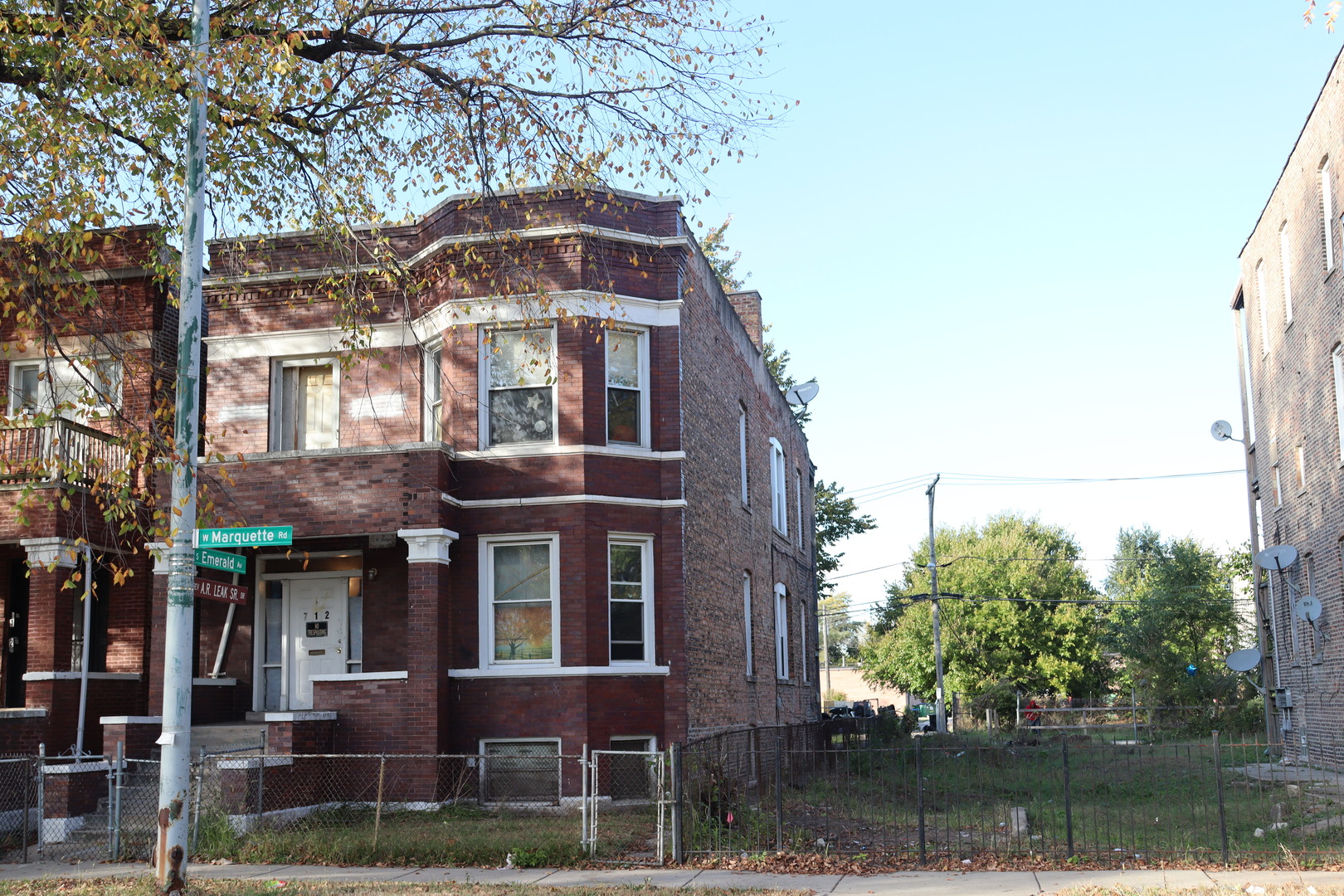 712 W Marquette Road