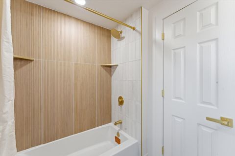 Tiny photo for 11635 S Bishop Street, Chicago, IL 60643 (MLS # 12651526)