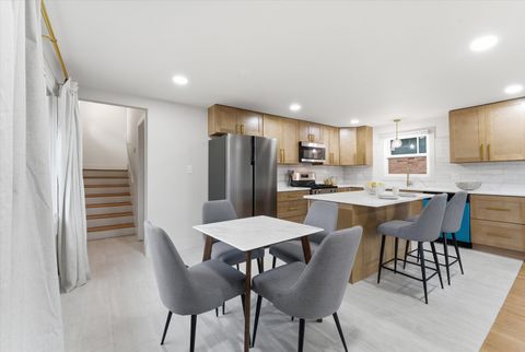 Tiny photo for 11635 S Bishop Street, Chicago, IL 60643 (MLS # 12651526)