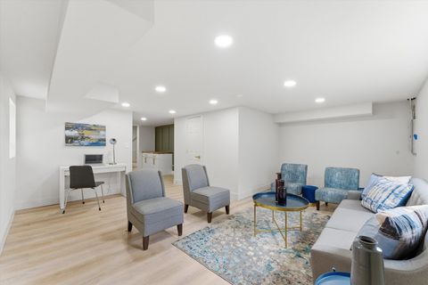 Tiny photo for 11635 S Bishop Street, Chicago, IL 60643 (MLS # 12651526)