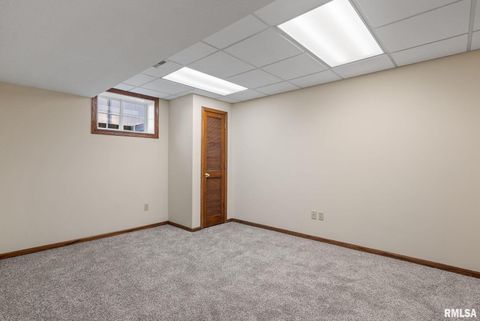 Tiny photo for 306 13TH Avenue, De Witt, IA 52742 (MLS # QC4267905)