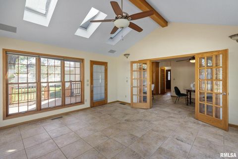 Tiny photo for 306 13TH Avenue, De Witt, IA 52742 (MLS # QC4267905)