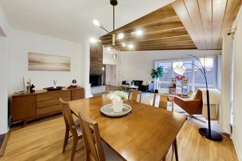 Tiny photo for 2038 Highland Avenue, Wilmette, IL 60091 (MLS # 12619267)