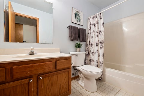 Tiny photo for 8421 Stratford Drive, Tinley Park, IL 60487 (MLS # 12781775)