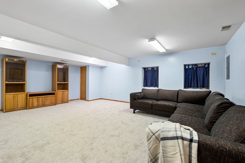 Tiny photo for 8421 Stratford Drive, Tinley Park, IL 60487 (MLS # 12781775)