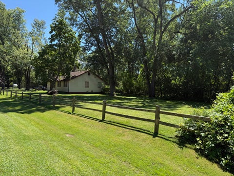Tiny photo for 15800 Chappel Street, South Holland, IL 60473 (MLS # 12719401)