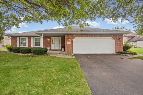 Tiny photo for 18449 Holland Road, Lansing, IL 60438 (MLS # 12748119)