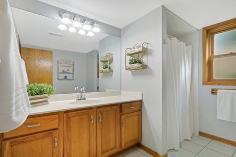 Tiny photo for 8528 Lorel Avenue, Burbank, IL 60459 (MLS # 12487274)