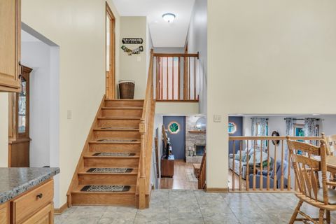 Tiny photo for 8528 Lorel Avenue, Burbank, IL 60459 (MLS # 12487274)