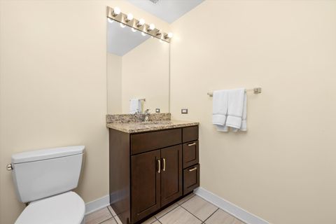 Tiny photo for 811 W 15th Place #709, Chicago, IL 60608 (MLS # 12499241)