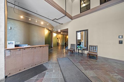 Tiny photo for 811 W 15th Place #709, Chicago, IL 60608 (MLS # 12499241)