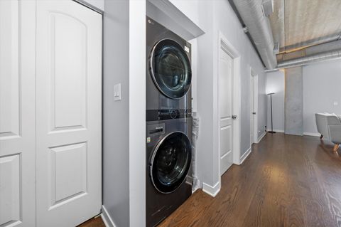 Tiny photo for 811 W 15th Place #709, Chicago, IL 60608 (MLS # 12499241)