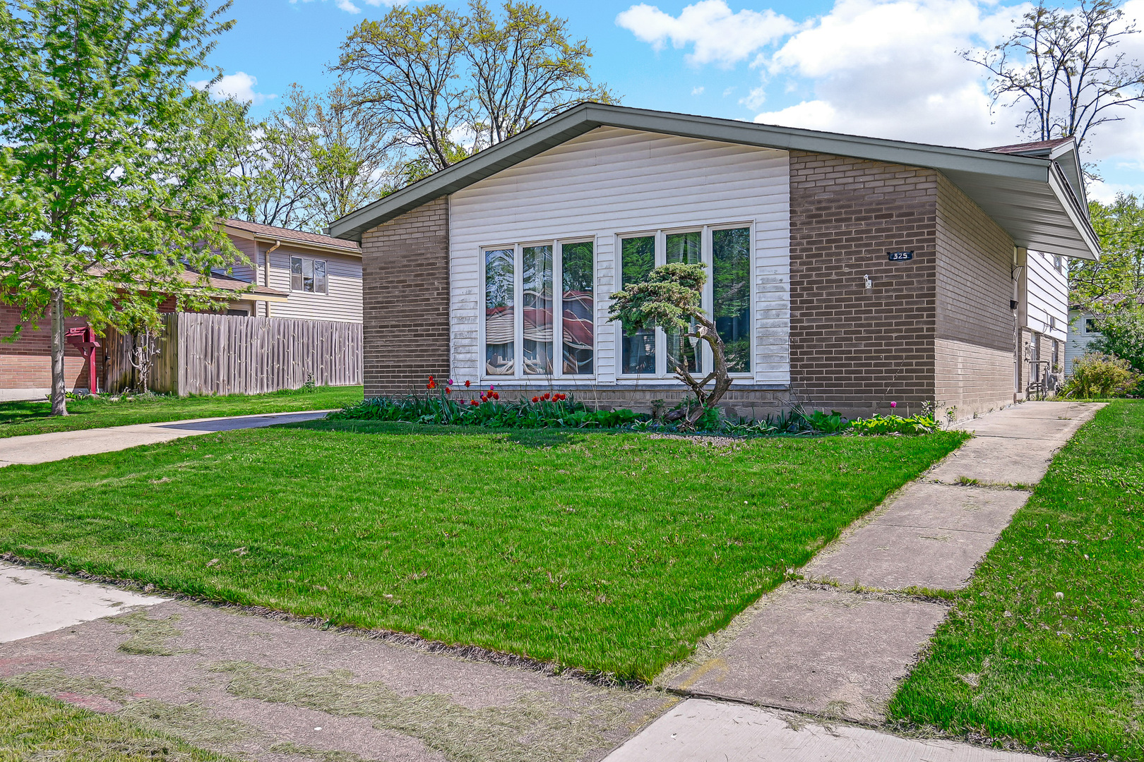 325 Gentry Street