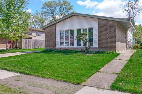Tiny photo for 325 Gentry Street, Park Forest, IL 60466 (MLS # 12626619)