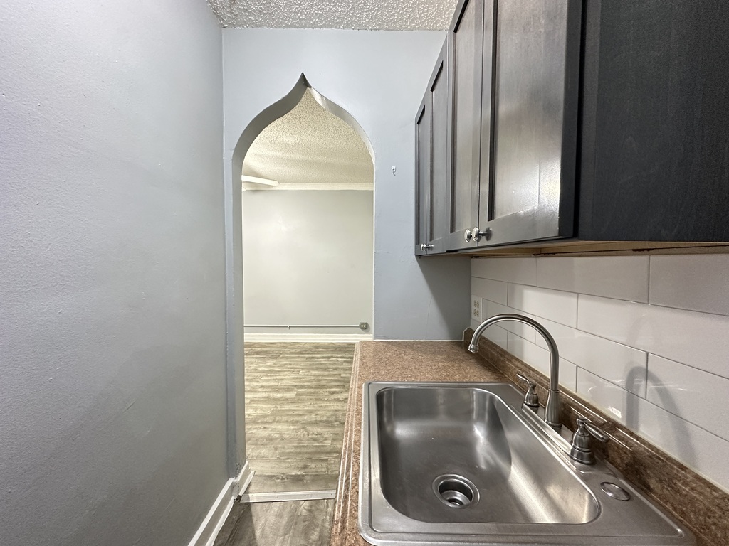 4735 N Beacon Street 205