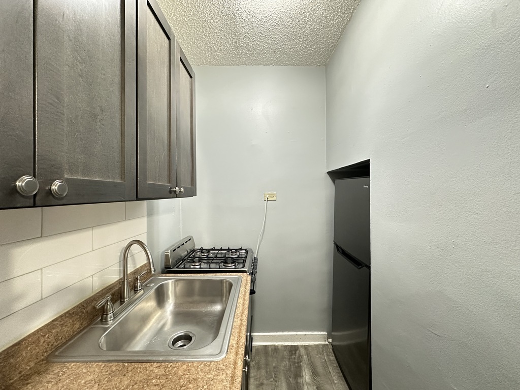 4735 N Beacon Street 205