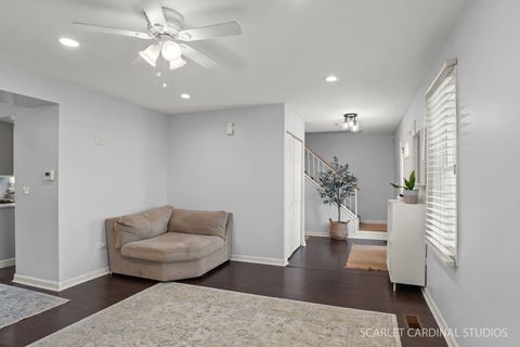 Tiny photo for 20 Shore Drive, Schaumburg, IL 60193 (MLS # 12598490)