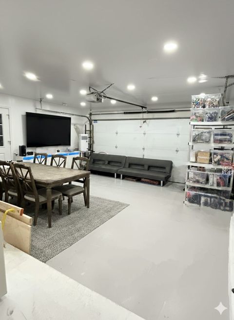 Tiny photo for 20 Shore Drive, Schaumburg, IL 60193 (MLS # 12598490)